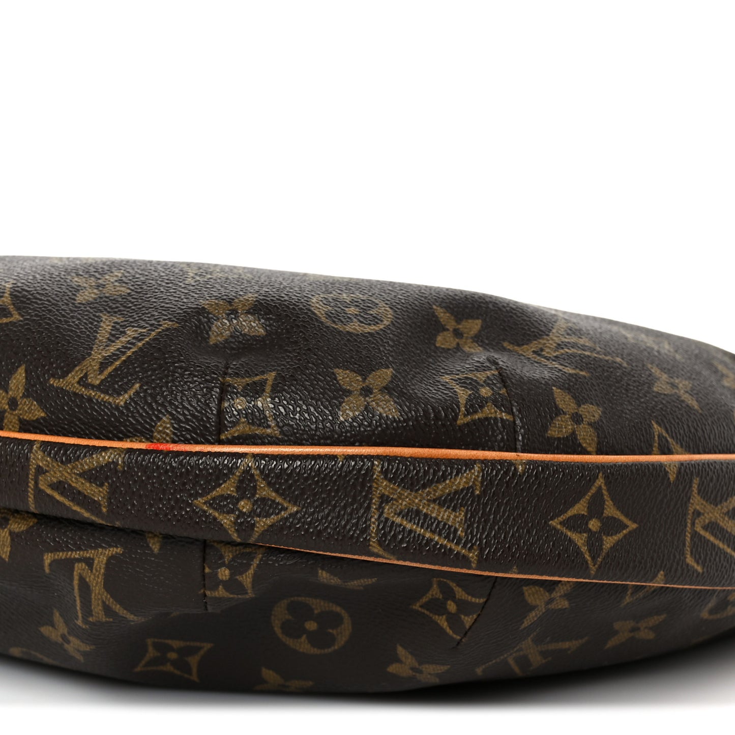 Monogram Croissant MM