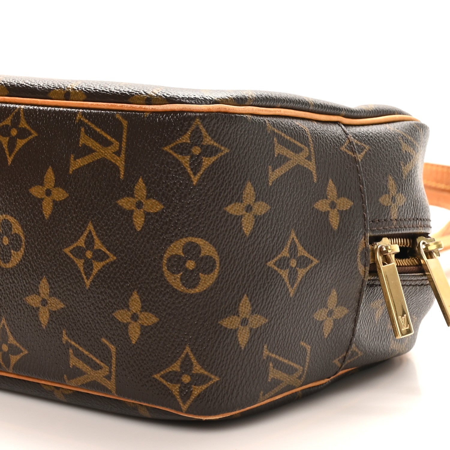 Louis Vuitton Monogram Cite MM 9 of 9