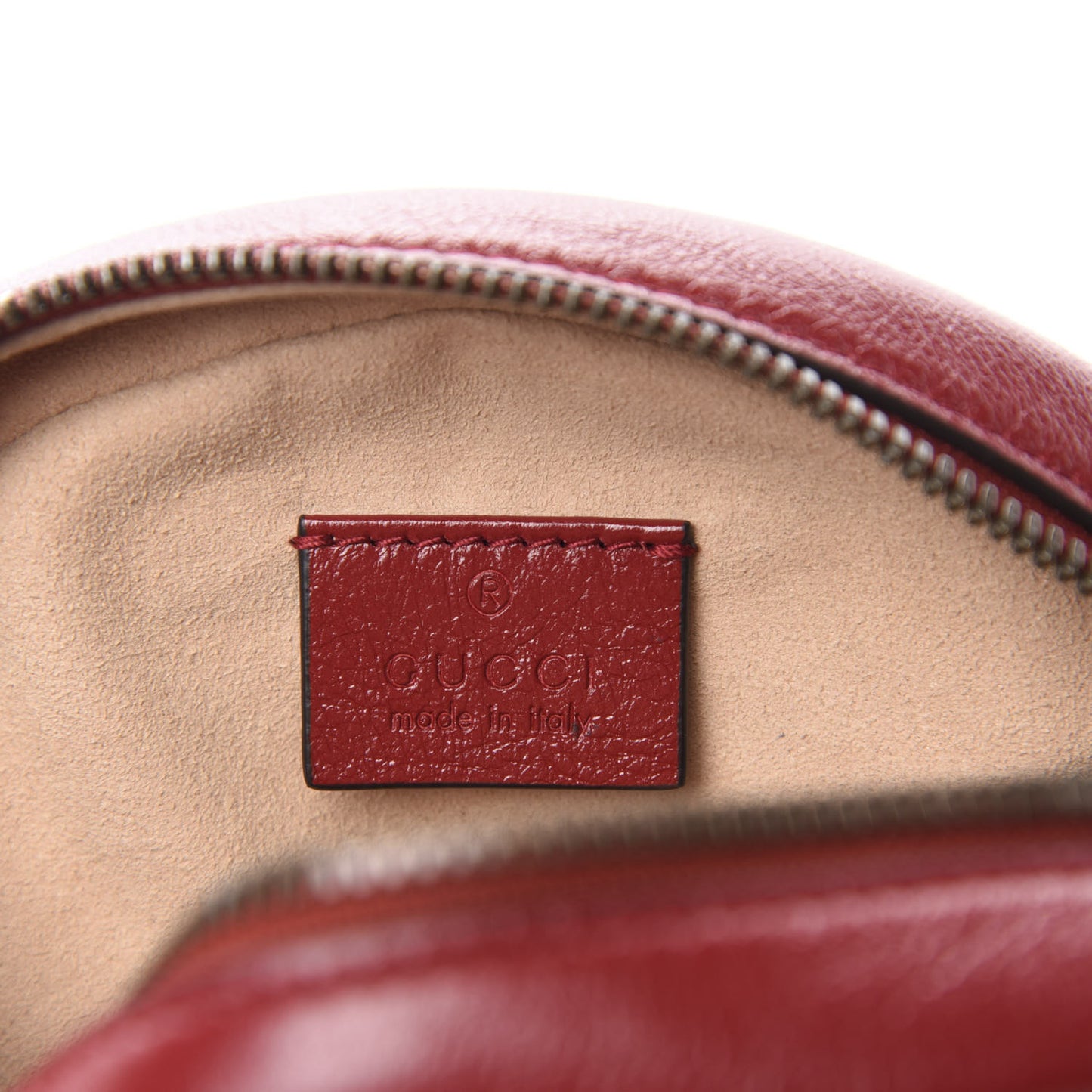 Glazed Calfskin Matelasse Heart Mini GG Marmont Round Shoulder Bag Romantic Cerise