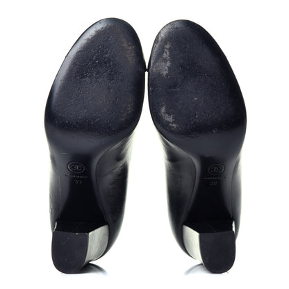 Chanel Lambskin Pearl Camellia Cap Toe Pumps 39 Black 5 of 11