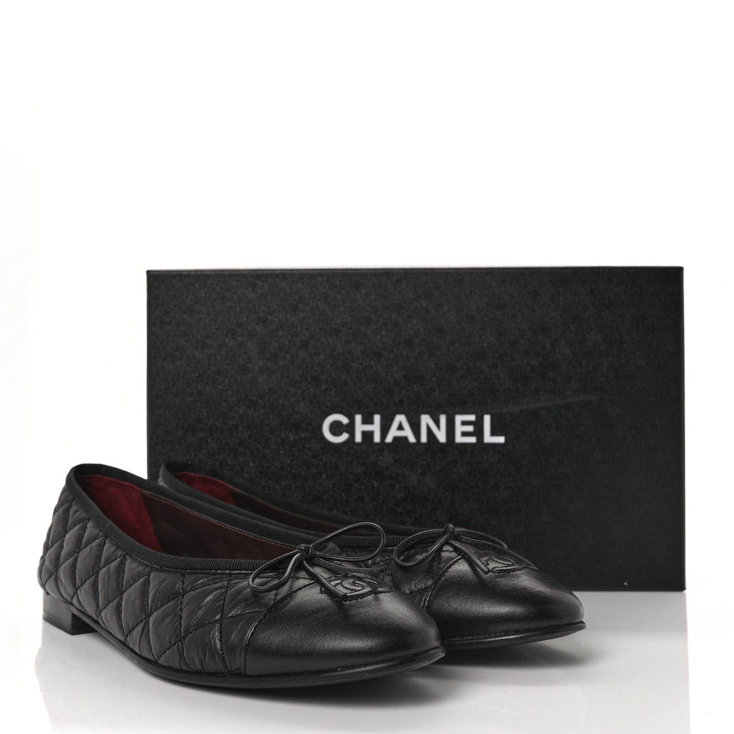 Aged Calfskin Quilted Cap Toe Ballerina Flats 40.5 Black