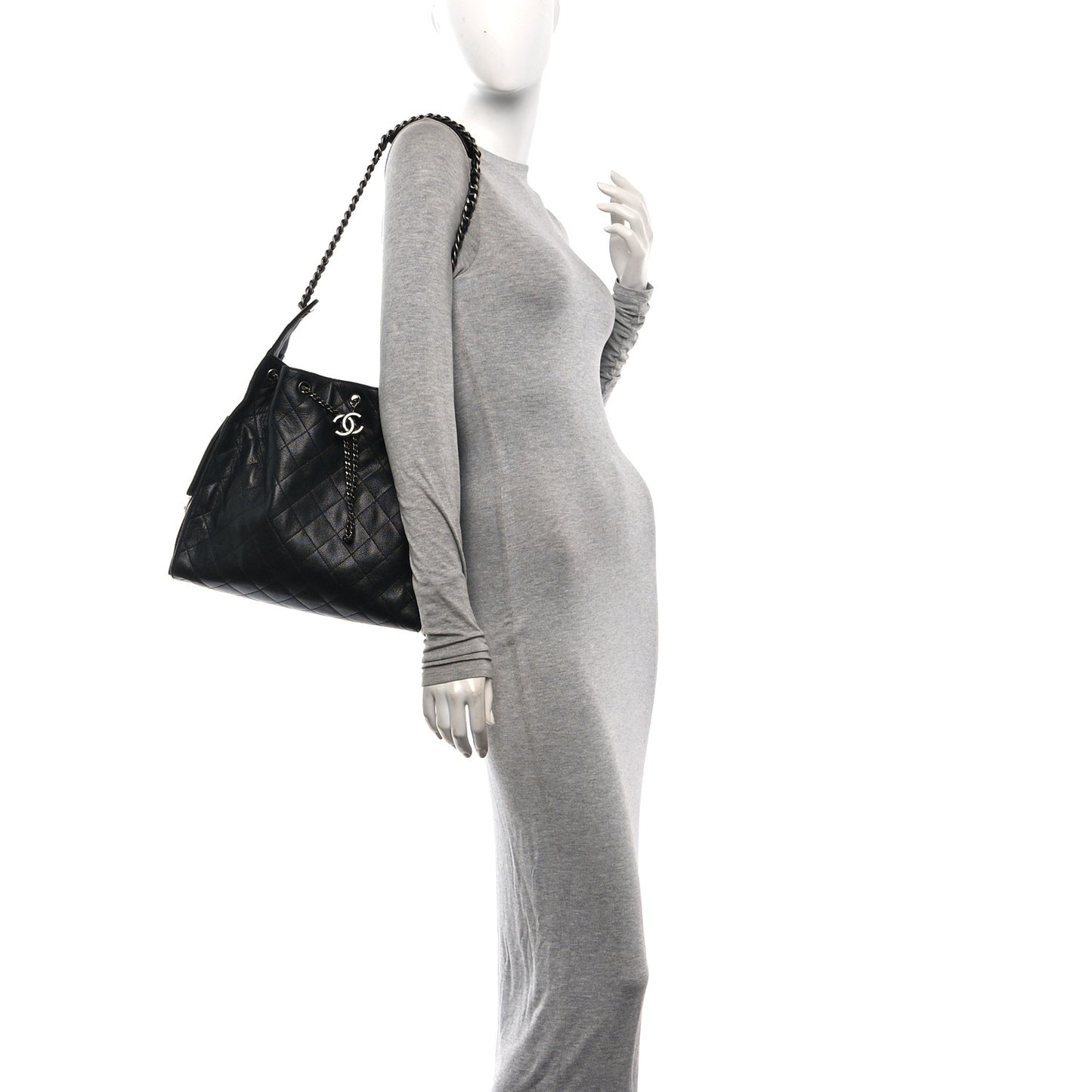 Caviar Quilted Medium Chanel 25 Handbag Black