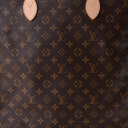 Louis Vuitton Monogram Carry It 7 of 9