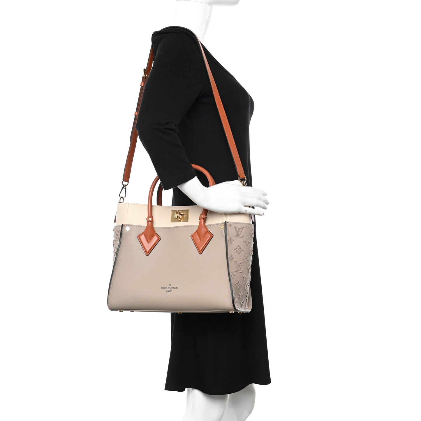 Calfskin Monogram Tufting On My Side Galet