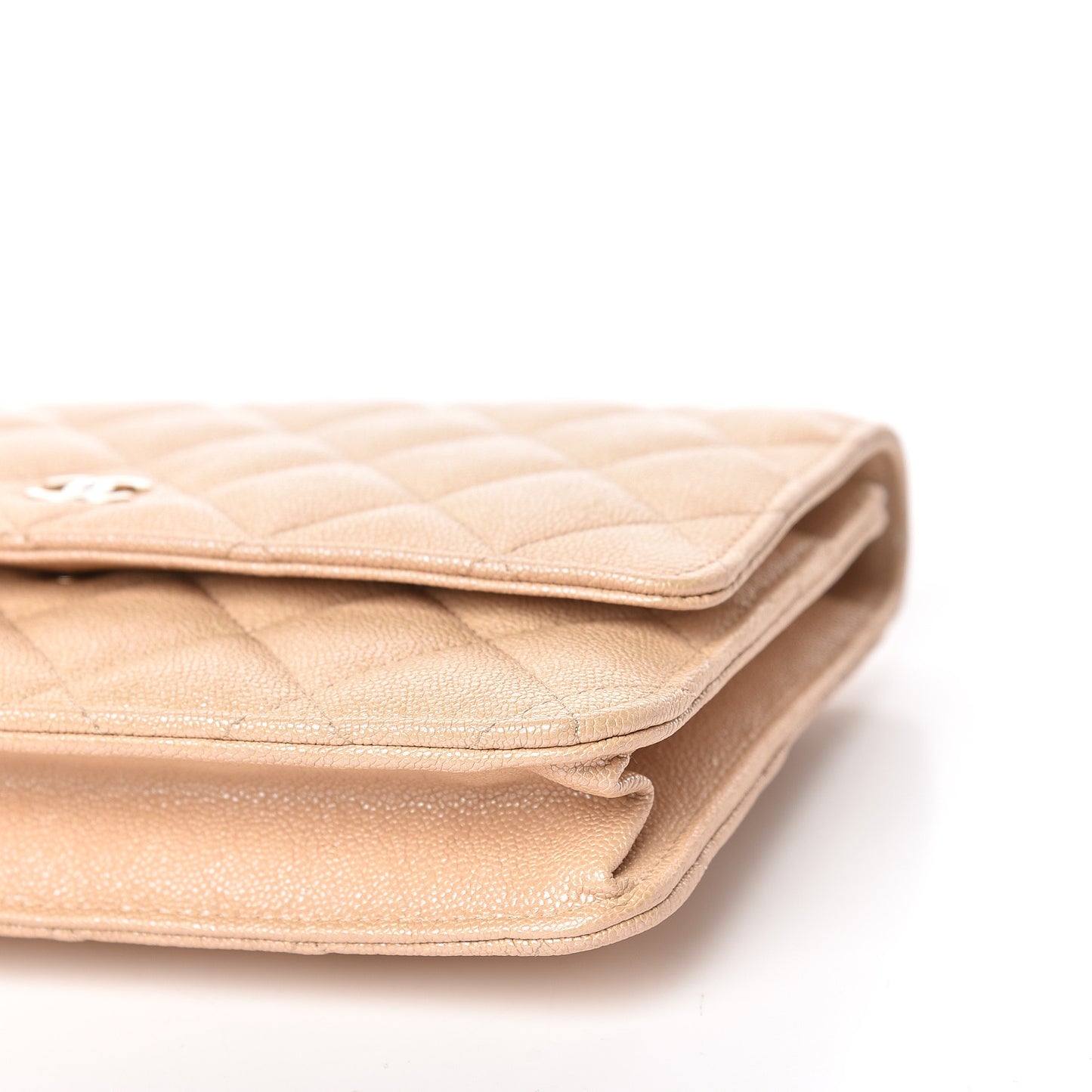 Iridescent Caviar Quilted Wallet On Chain WOC Beige