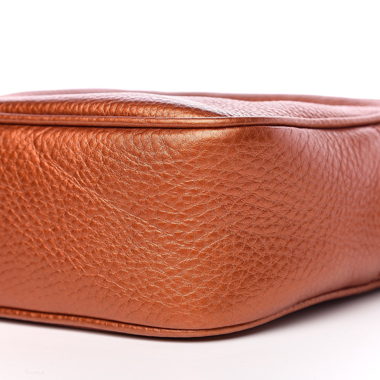 Gucci Metallic Pebbled Calfskin Small Soho Disco Bag Burnt Orange 9 of 10