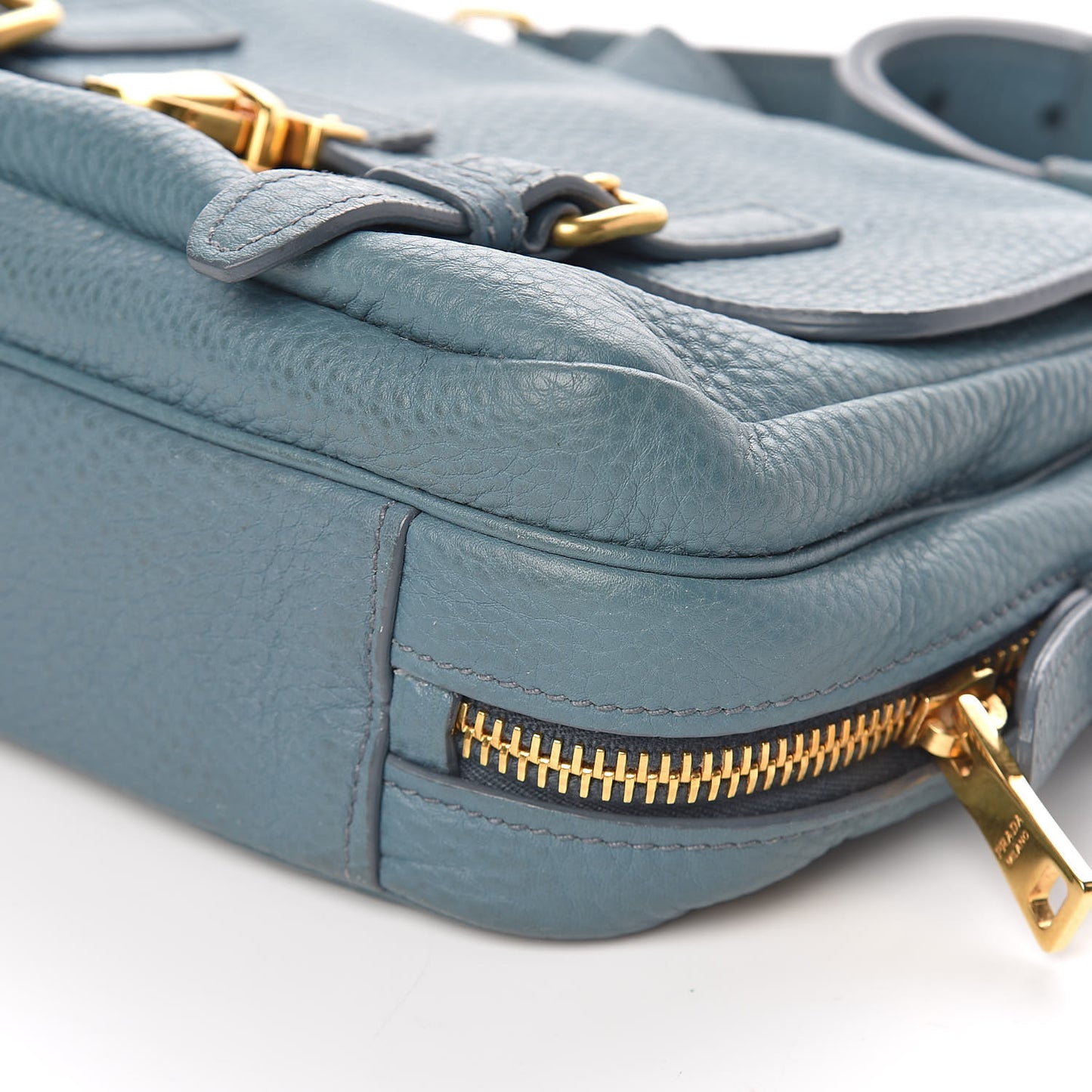 Vitello Daino Push Lock Messenger Bag Marine