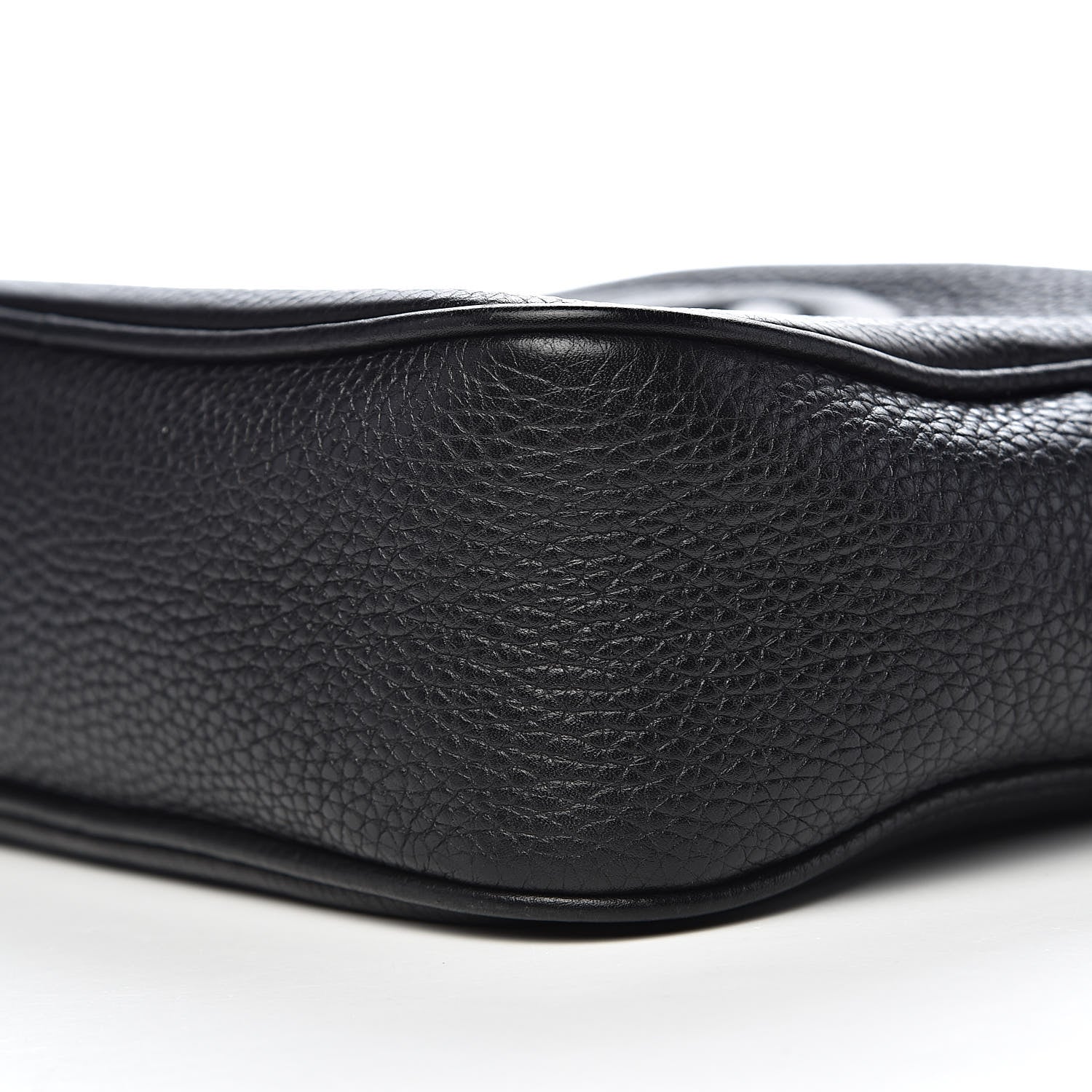 Gucci Pebbled Calfskin Small Soho Disco Bag Black 12 of 13