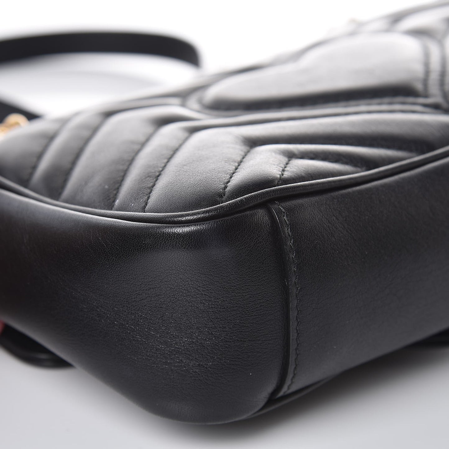 Calfskin Matelasse Mini GG Marmont Shoulder Bag Black
