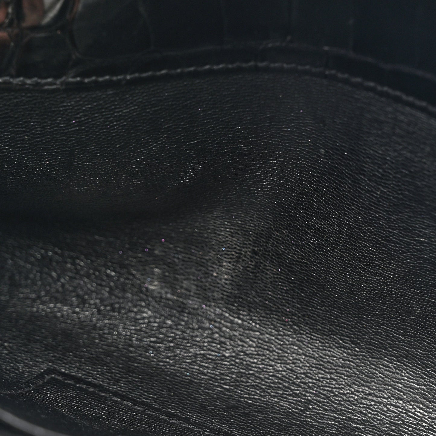 Shiny Porosus Crocodile Kelly Cut Pochette Black