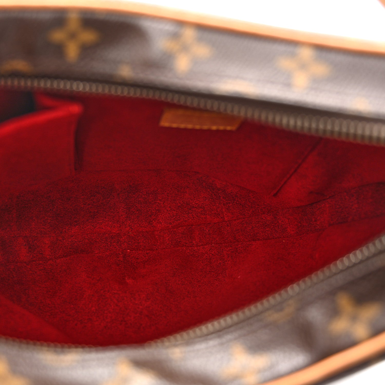 Louis Vuitton Monogram Croissant MM 5 of 15