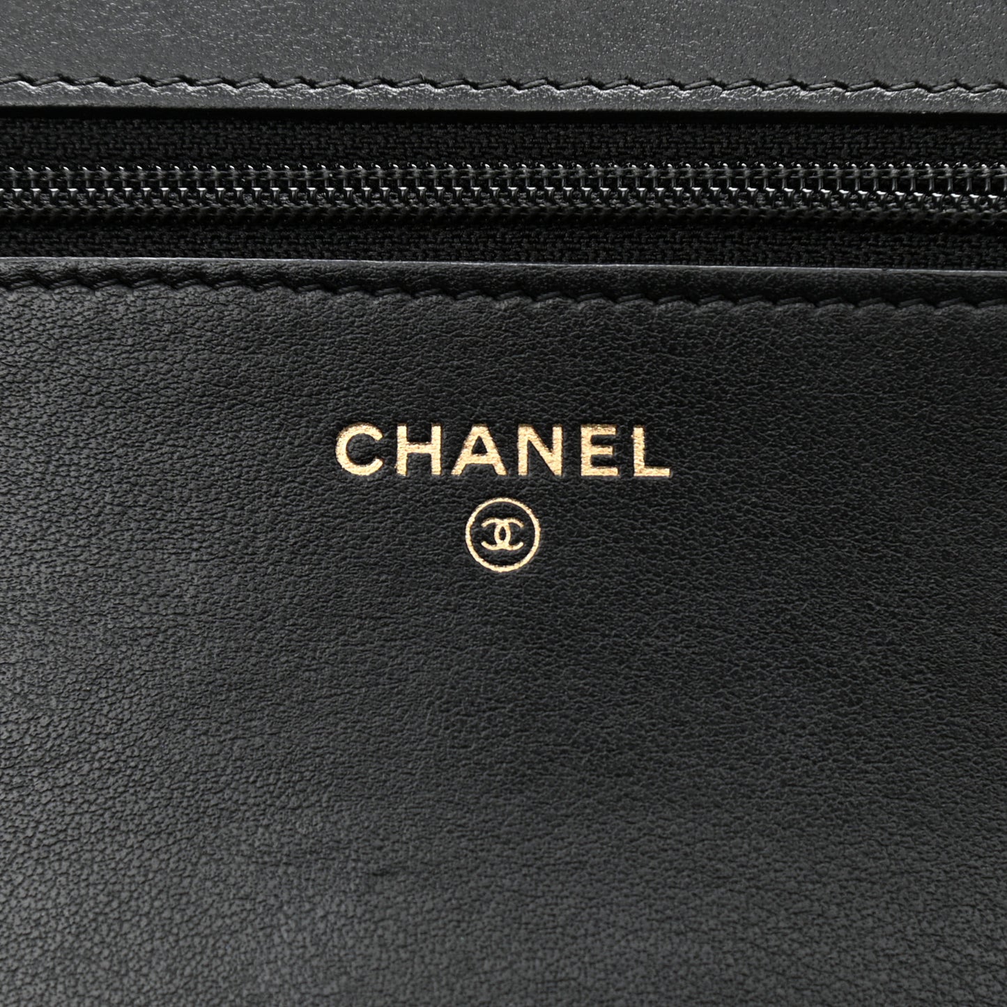 Caviar Quilted Boy Wallet On Chain WOC Black
