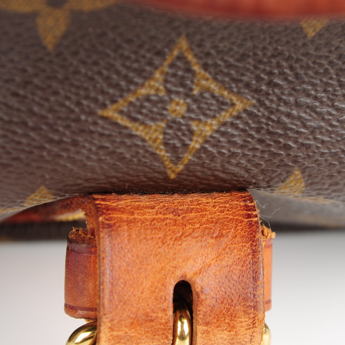Monogram Saumur 35