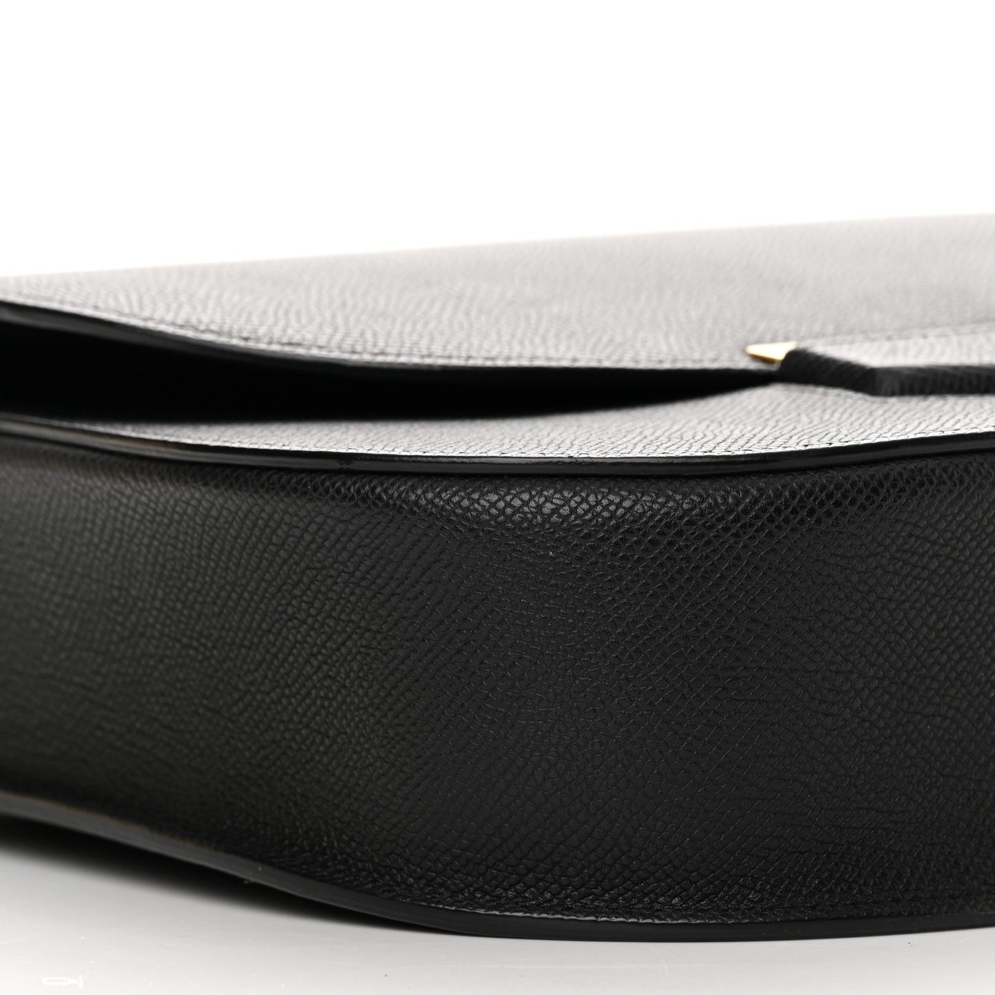 Grained Calfskin Medium Trotteur Black