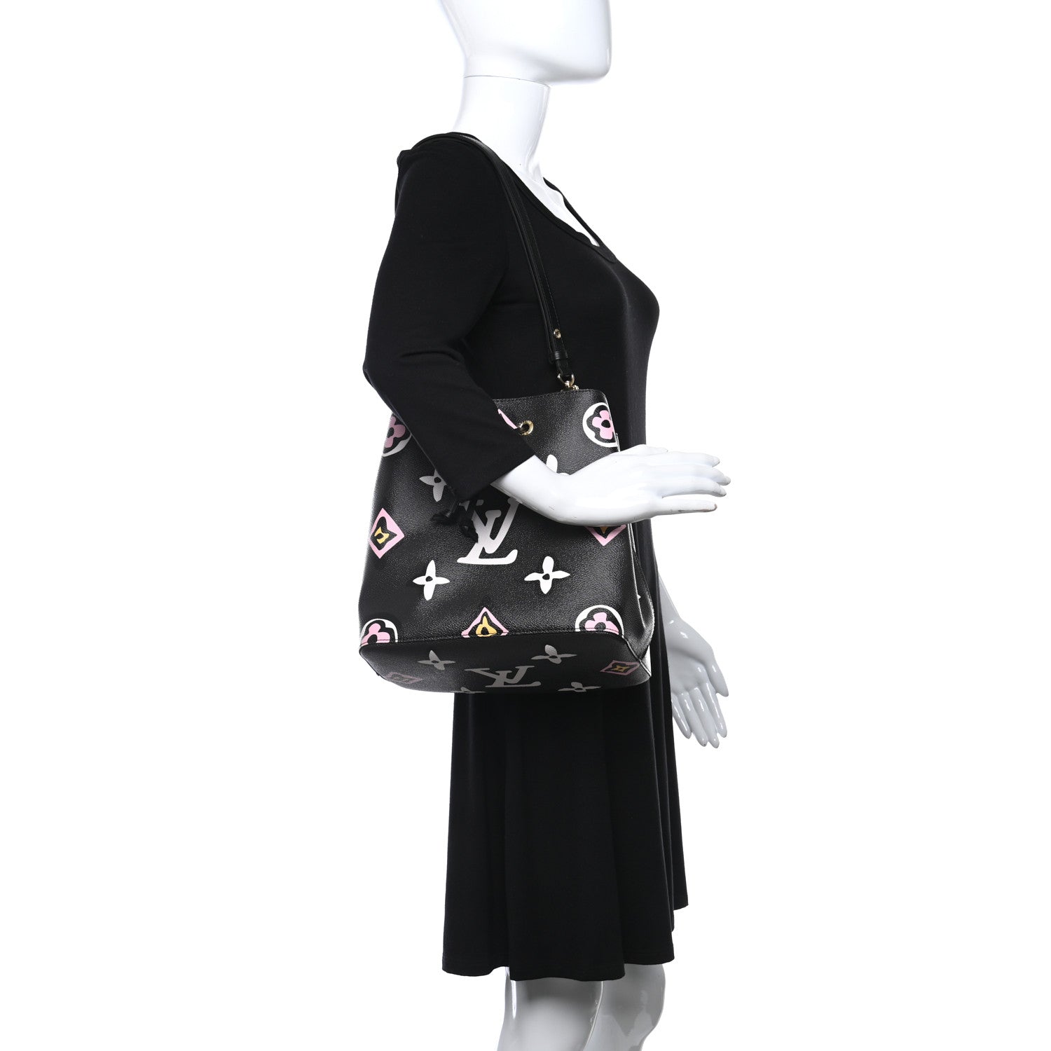 Louis Vuitton Monogram Giant Wild At Heart Neonoe MM Black 2 of 10