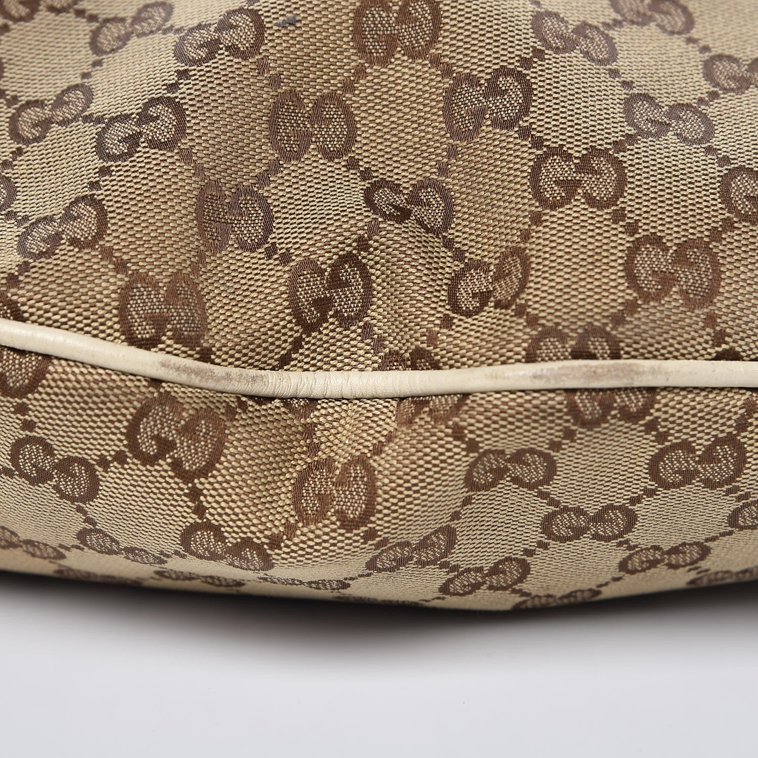 Gucci Monogram Large Wave Hobo Off White 7 of 12