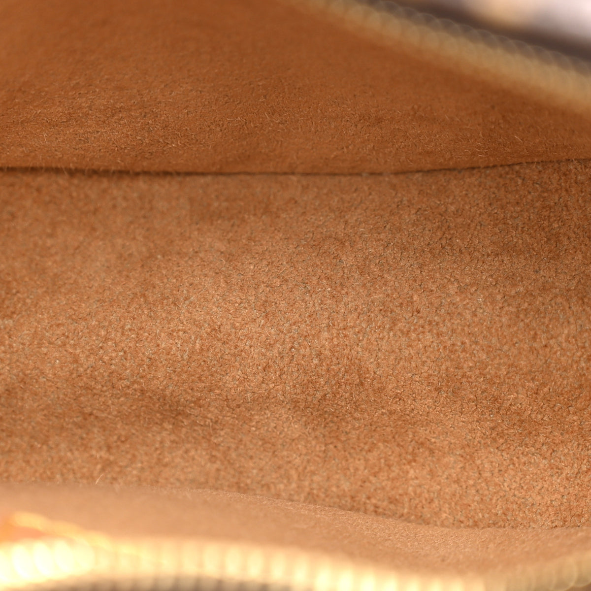 Monogram Loop