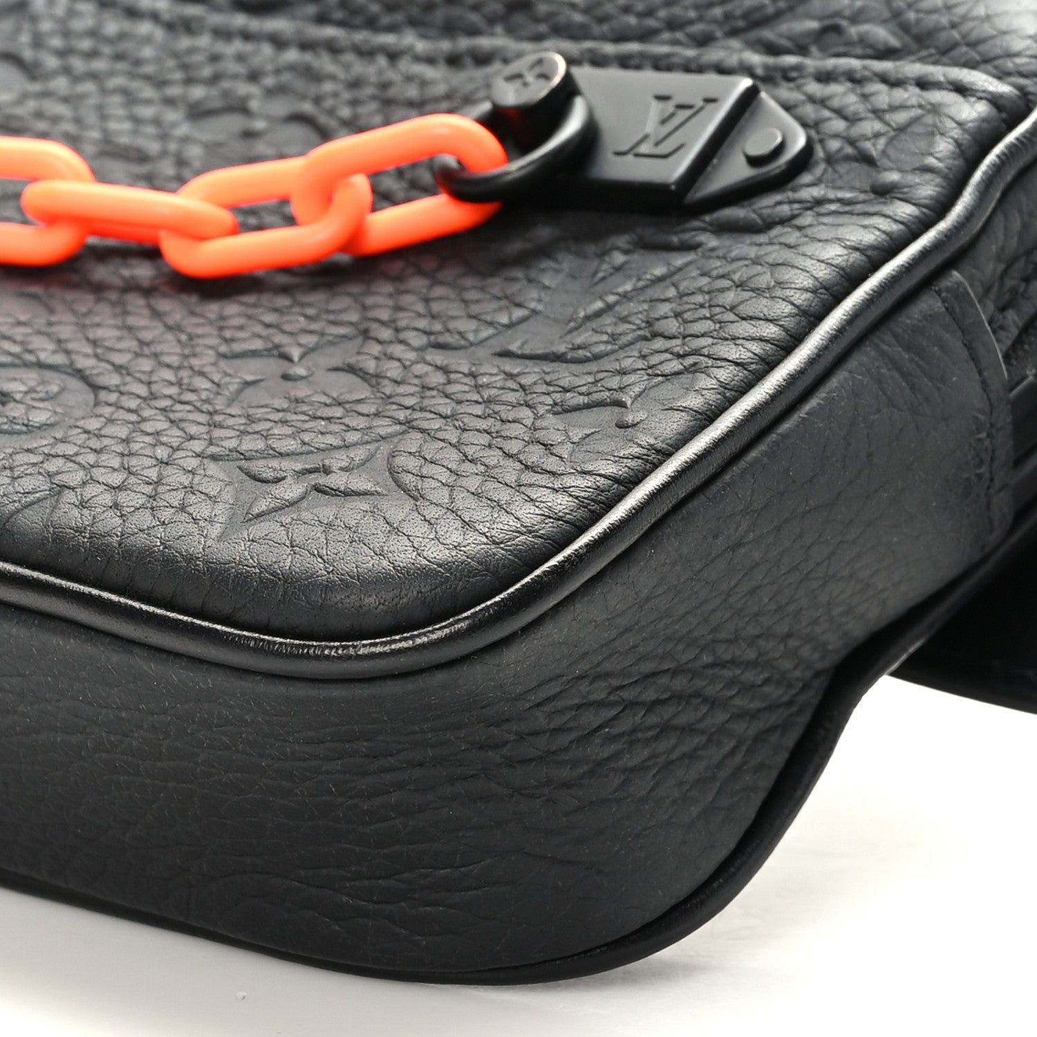 Louis Vuitton Taurillon Monogram Uniformes Solar Ray Soft Pochette Volga Belt Bag Black 7 of 7