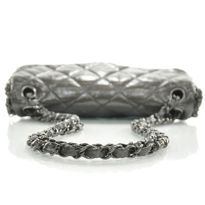 Chanel Leather Chain Me Medium Flap 4 of 9