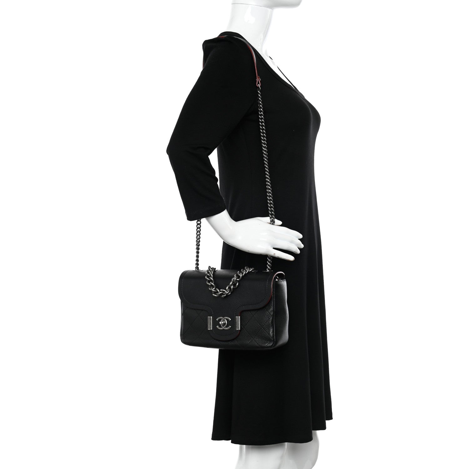 Chanel Grained Calfskin Archi Chic Flap Black 2 of 12