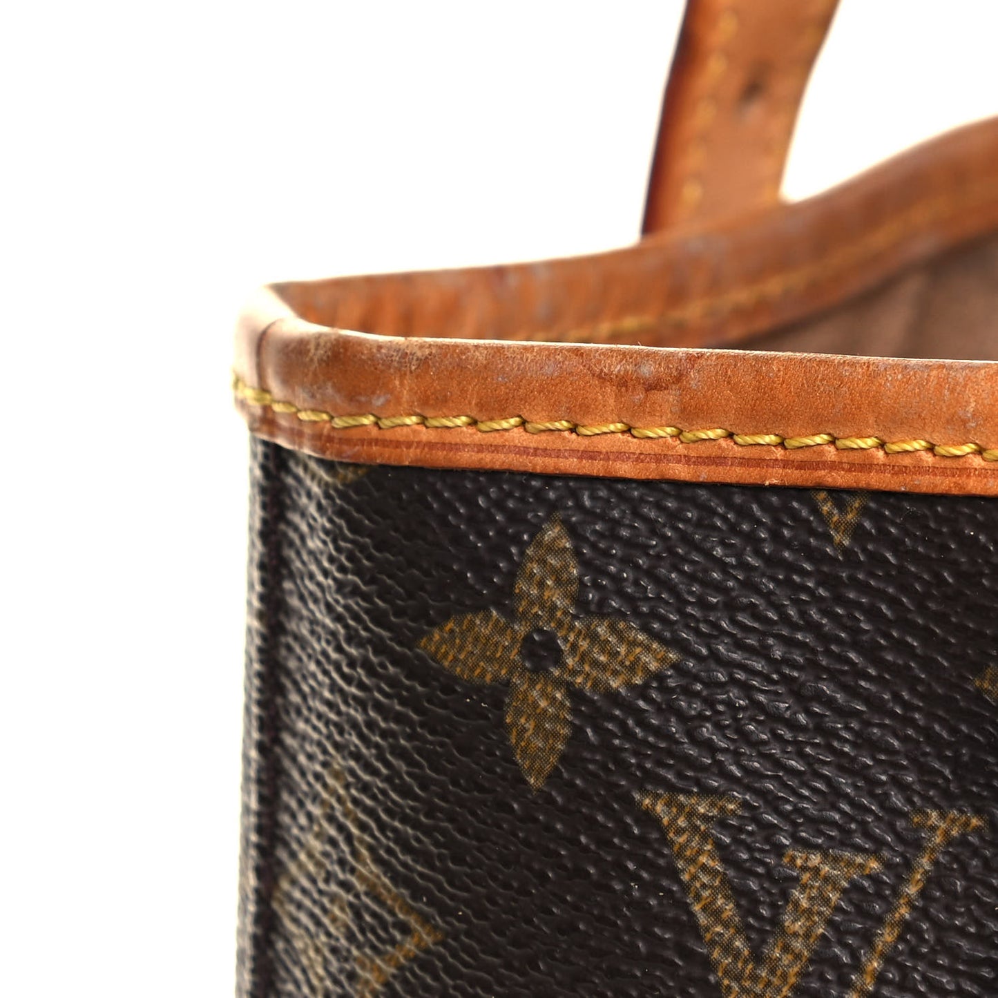 Monogram Petit Bucket 23