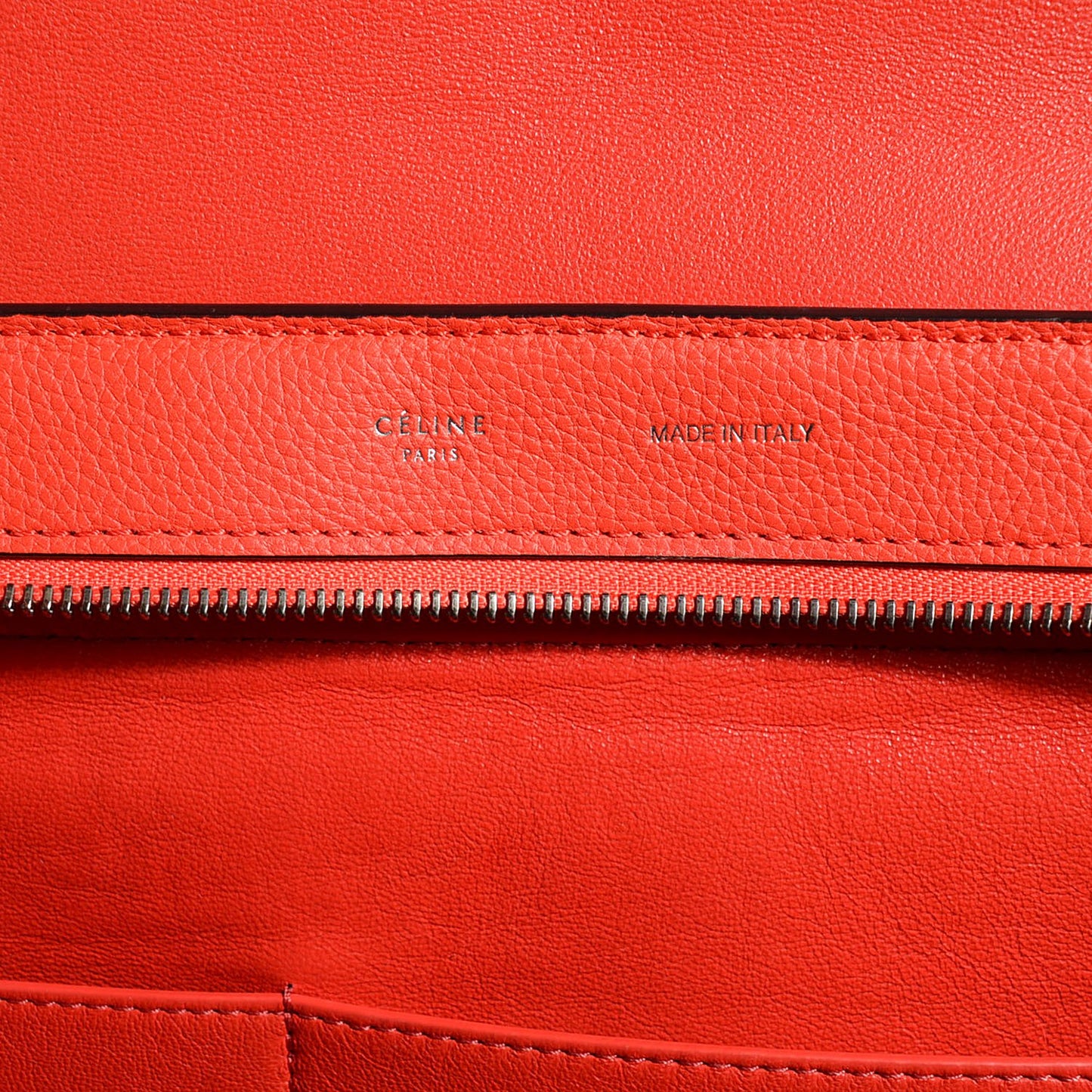 Drummed Calfskin Suede Medium Trapeze Vermillion