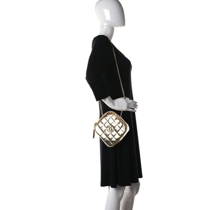 Chanel Hammered Metallic Calfskin Quilted Diamond Bag Gold 2 of 9
