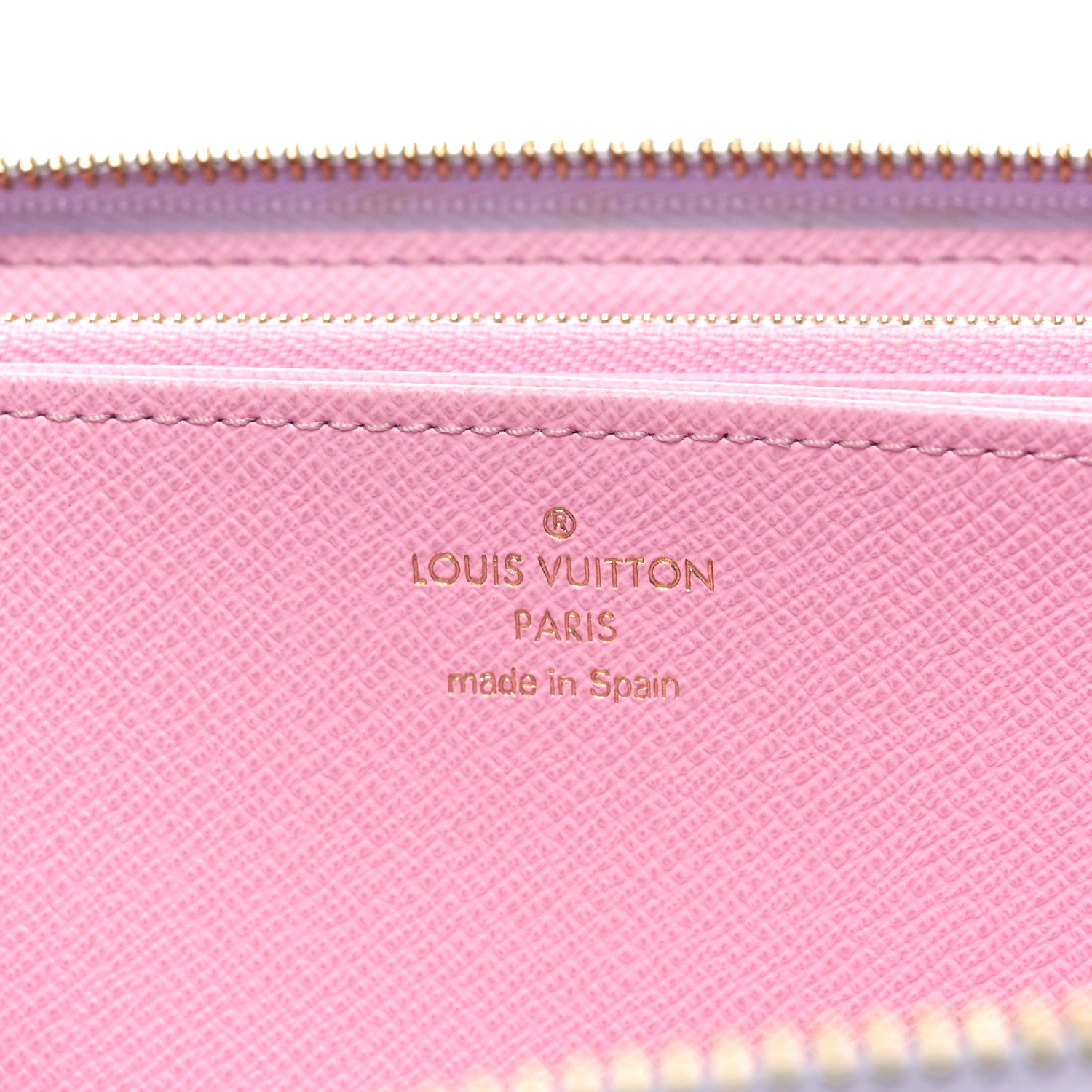 Louis Vuitton Monogram Giant Spring In The City Zippy Wallet