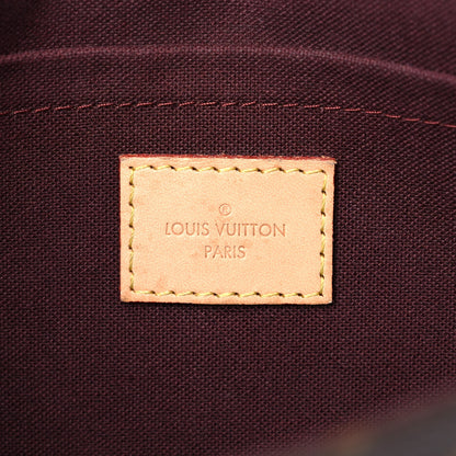 Louis Vuitton Monogram Favorite MM 6 of 22