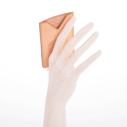 Louis Vuitton Vachetta Voyages Card Holder 2 of 5