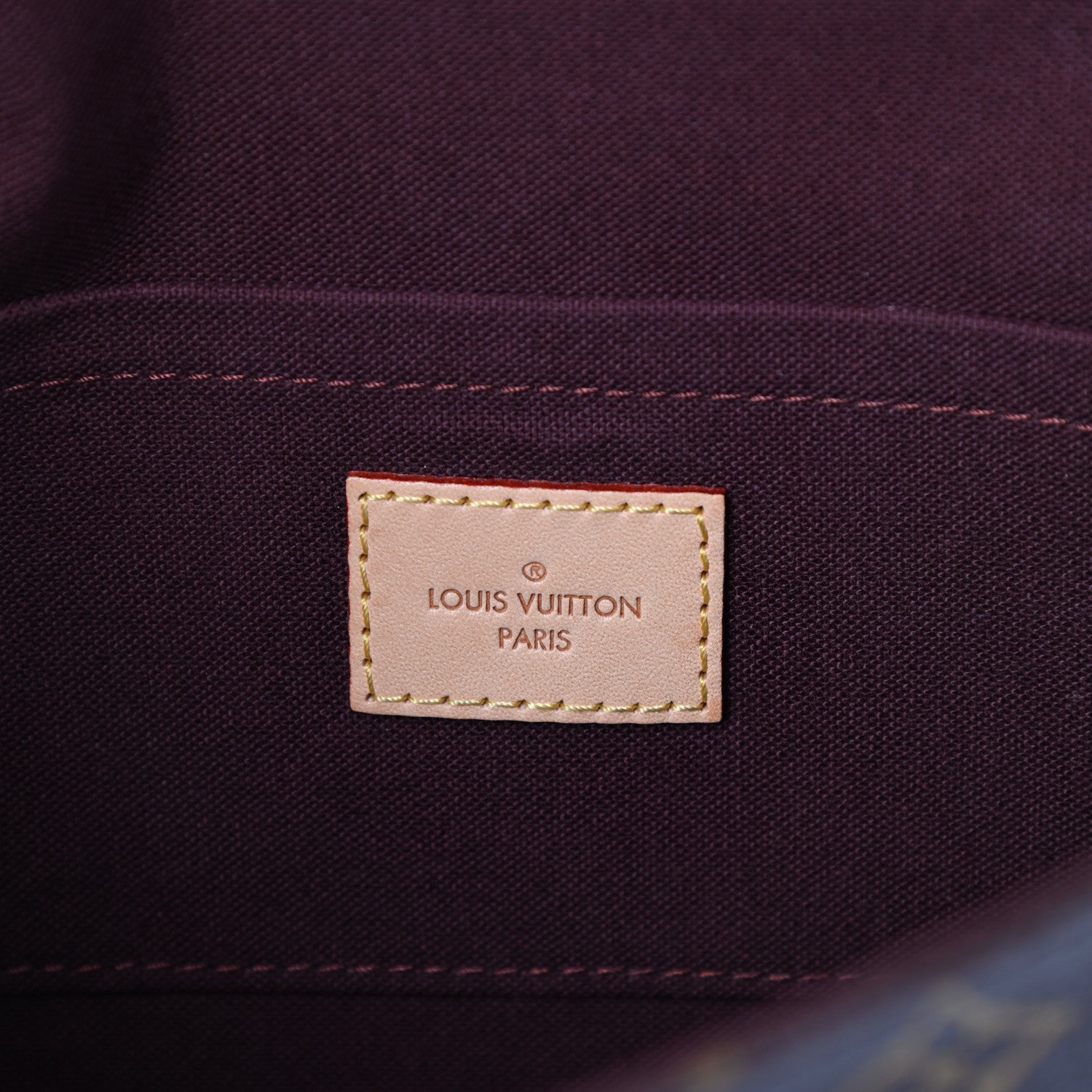 Louis Vuitton Monogram Favorite MM 6 of 9