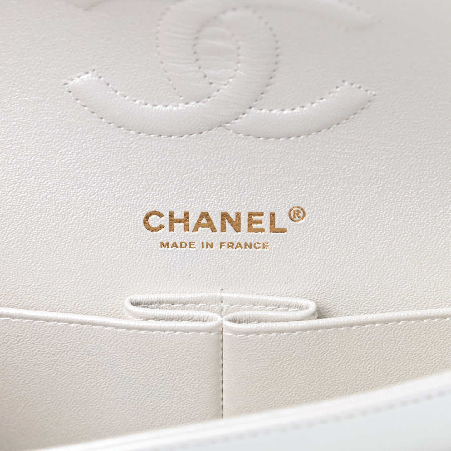 Iridescent Calfskin Quilted Medium Double Flap White