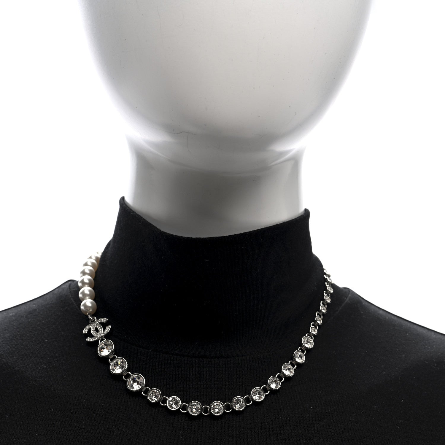 Chanel Pearl Crystal CC Choker Necklace Silver Pearly White 2 of 5