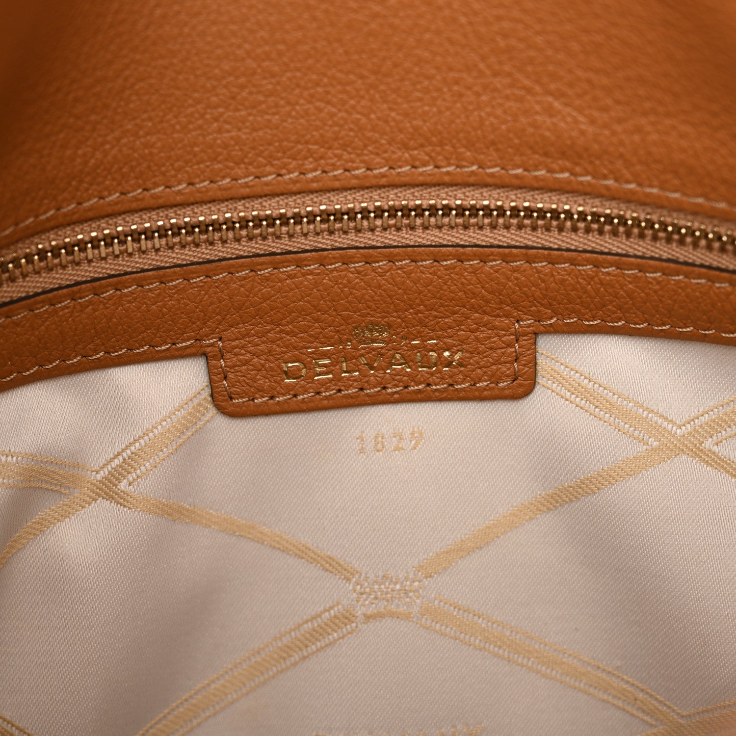 Delvaux Grained Calfskin Pin Surpique Bucket Vegetal Ivory 6 of 10