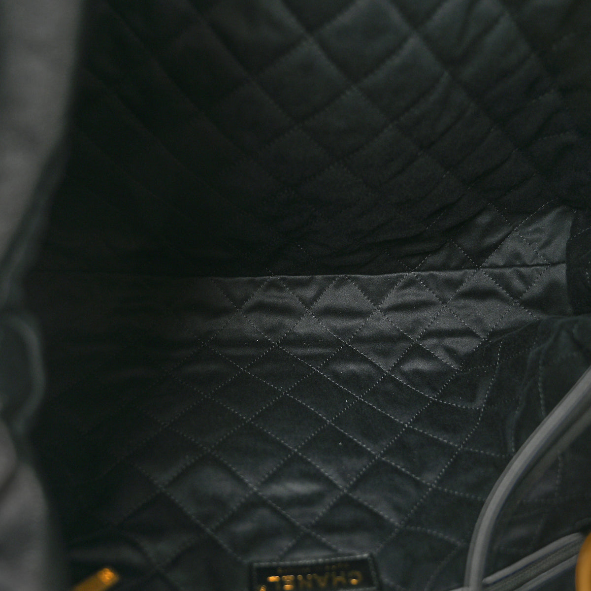 Chanel Shiny Calfskin Quilted Chanel 22 Black 5 of 13