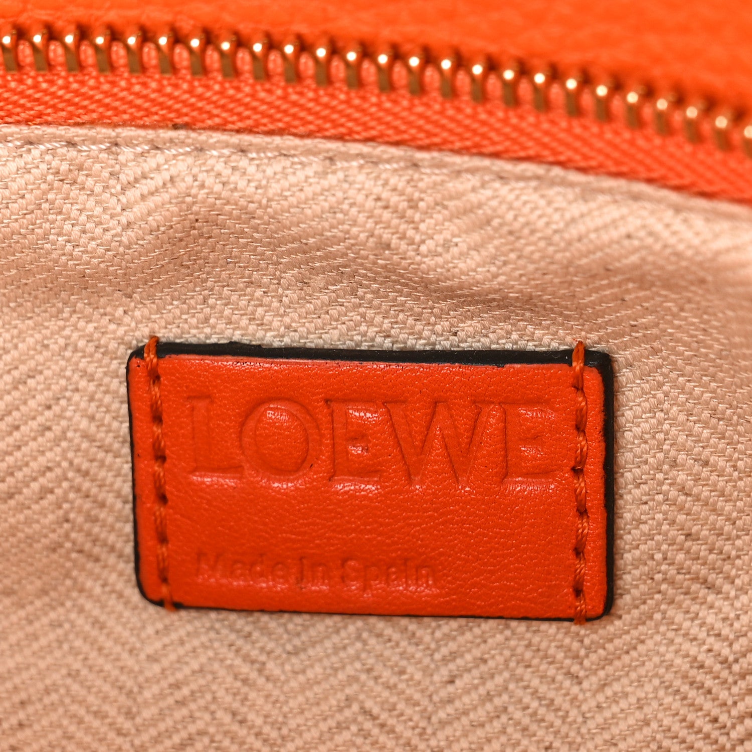 Loewe Calfskin Medium Puzzle Bag Apricot 6 of 9