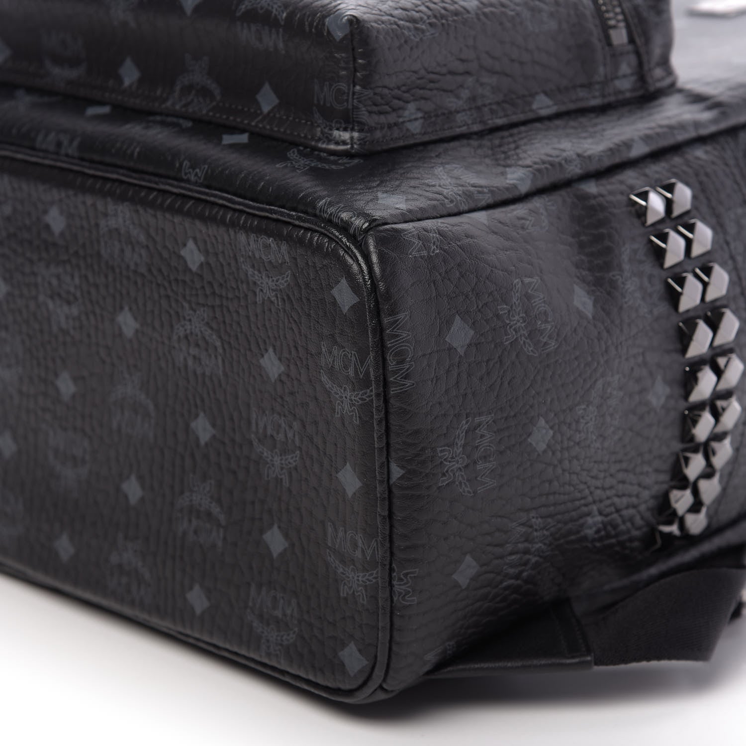 MCM Visetos Medium Side Studs Stark Backpack Black 5 of 9