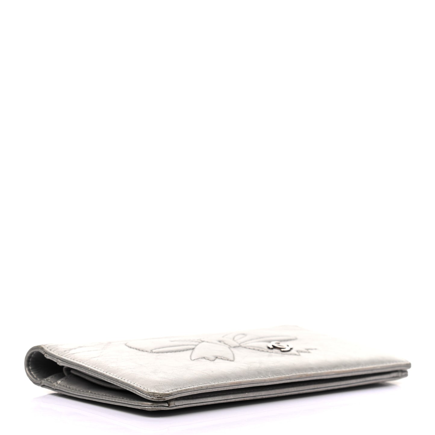 Metallic Aged Calfskin CC Bow Wallet Silver