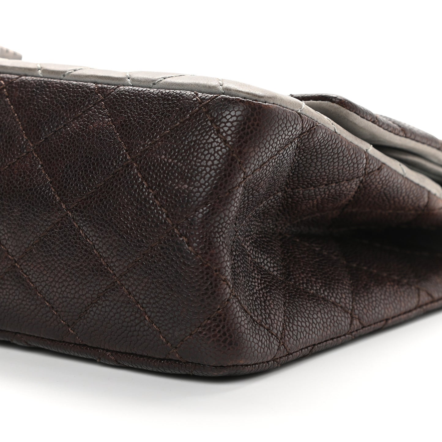 Caviar Iridescent Calfskin 2.55 Reissue 226 Flap Brown Grey