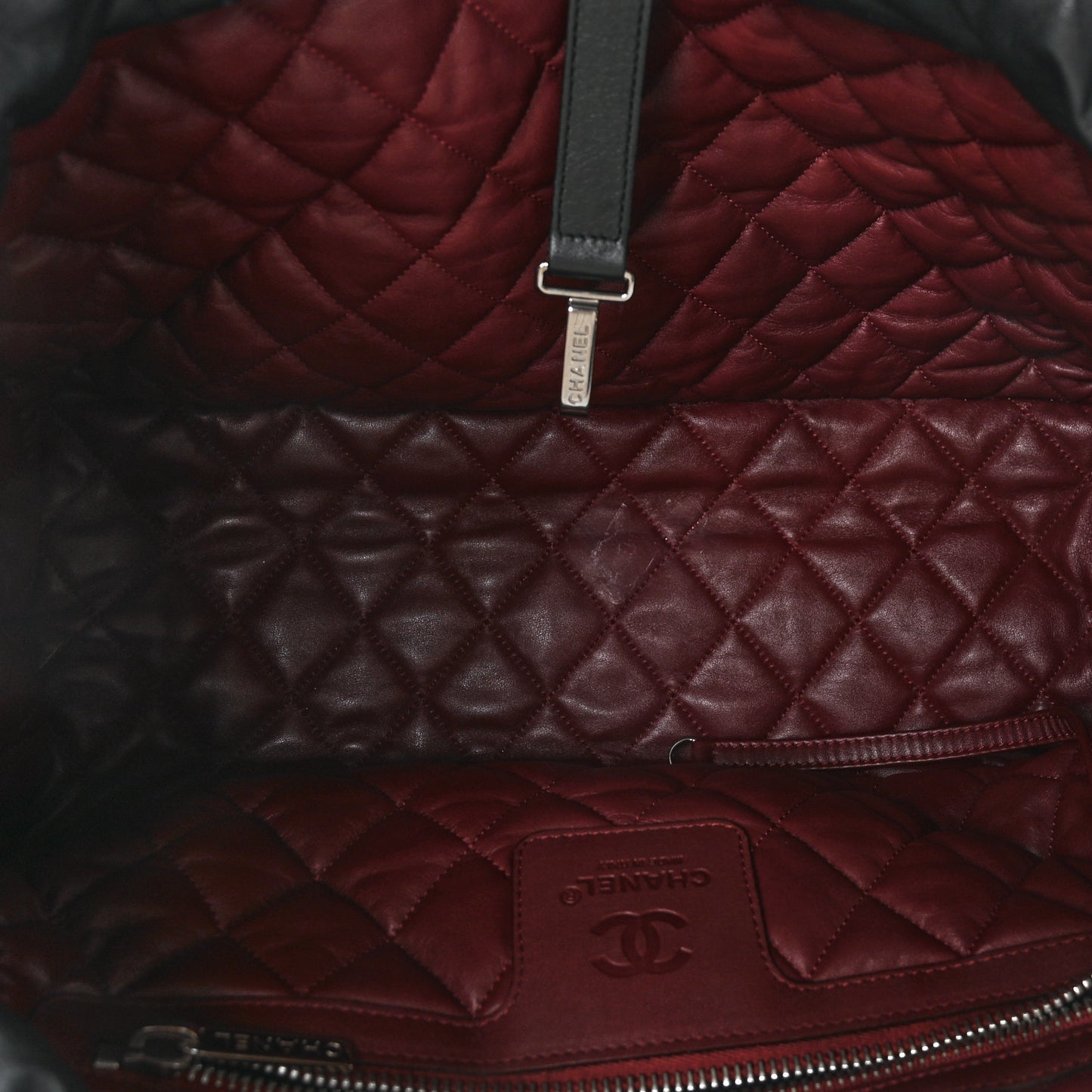 Lambskin Quilted Medium Coco Cocoon Reversible Tote Black