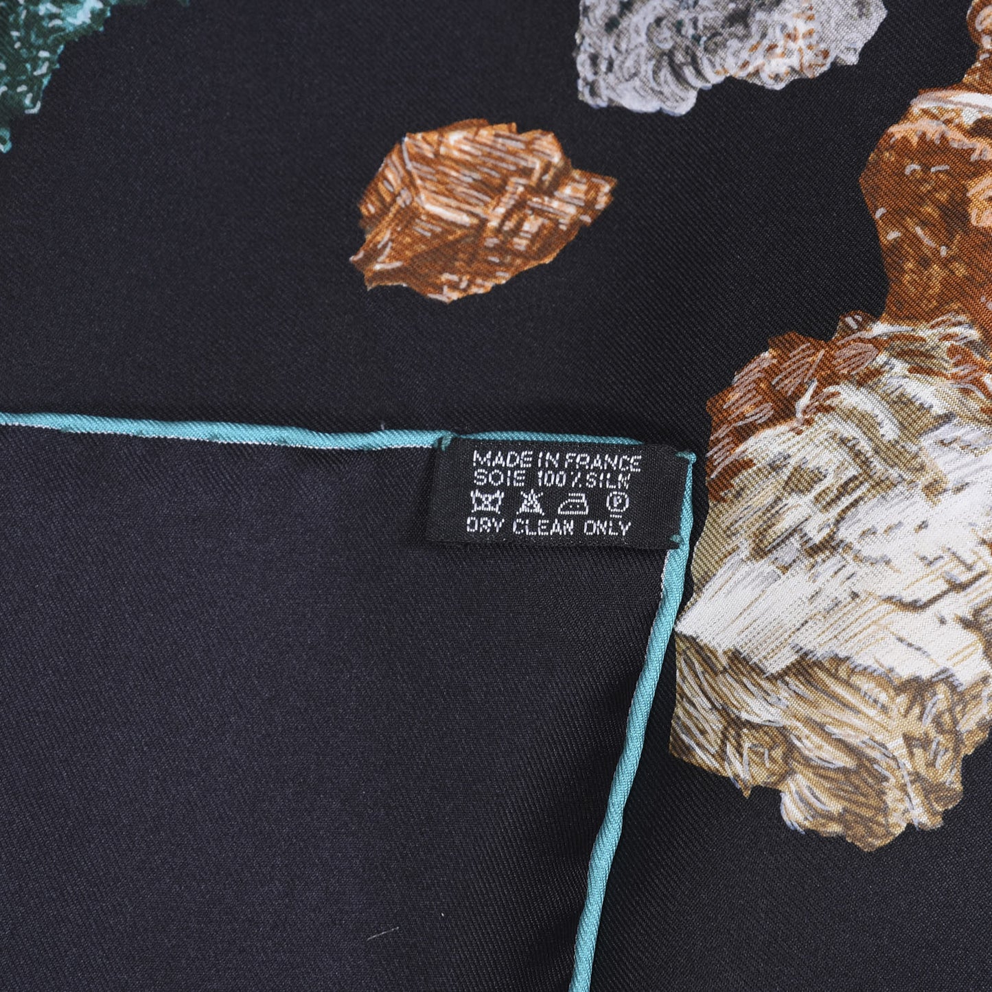 Silk Mineraux Scarf 90 Black Turquoise Beige