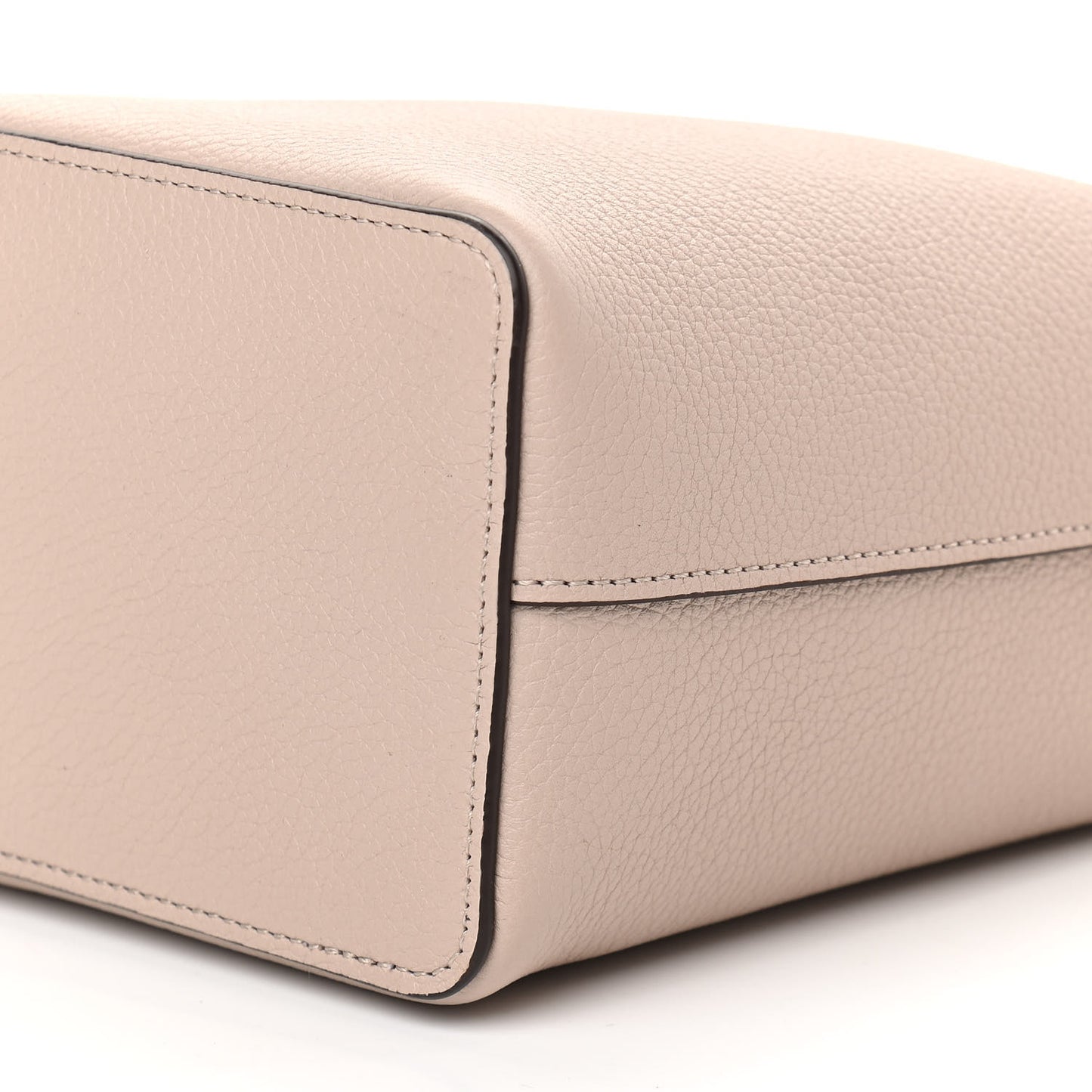 Calfskin Nano Lockme Bucket Greige