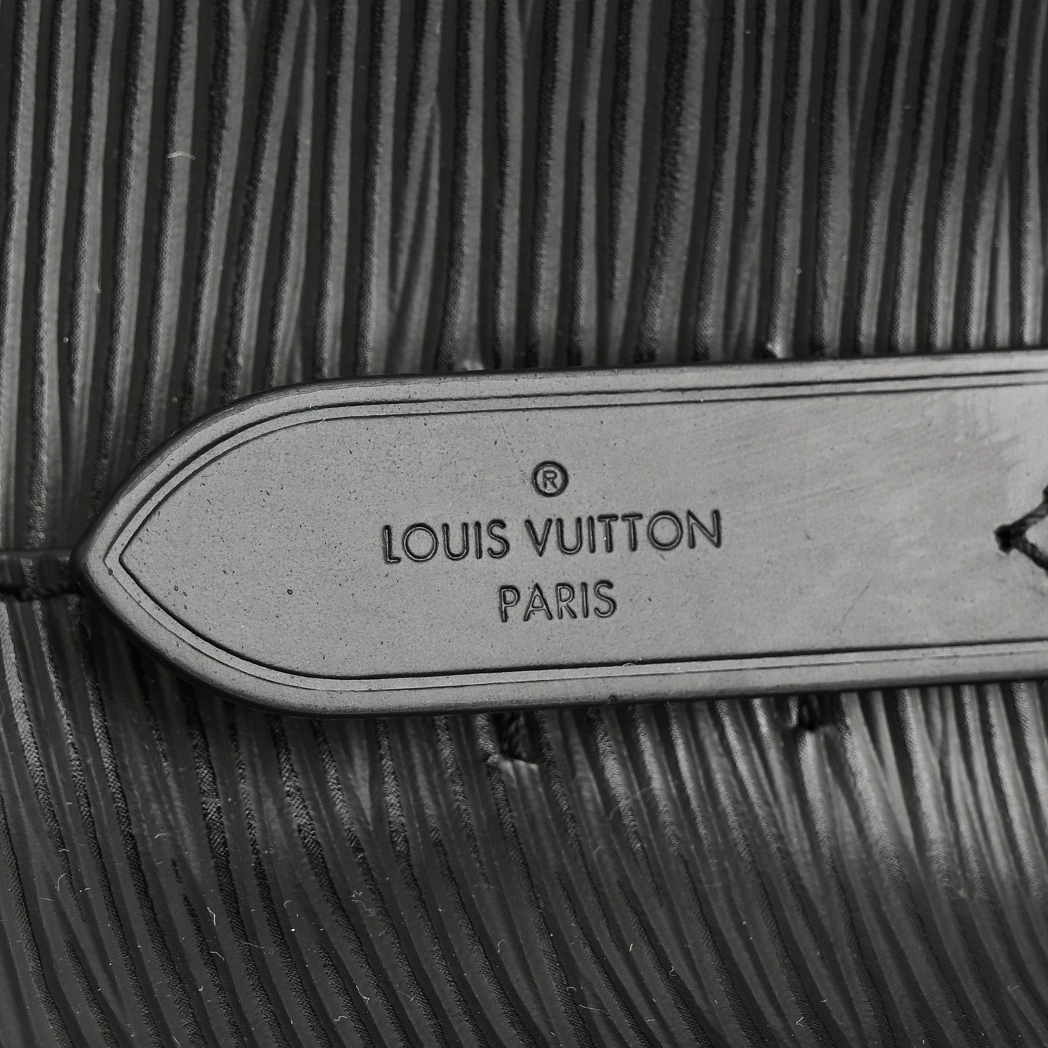 Louis Vuitton Epi Neonoe Black 8 of 14