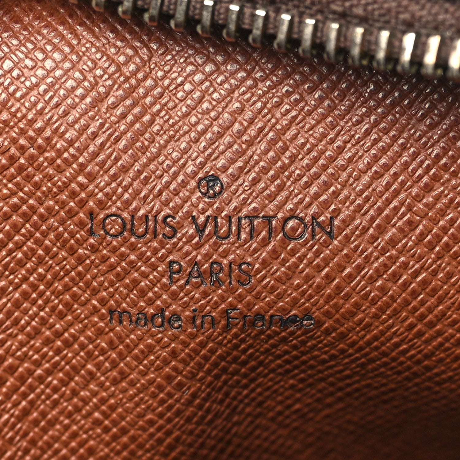 Louis Vuitton Monogram Danube 21 6 of 10
