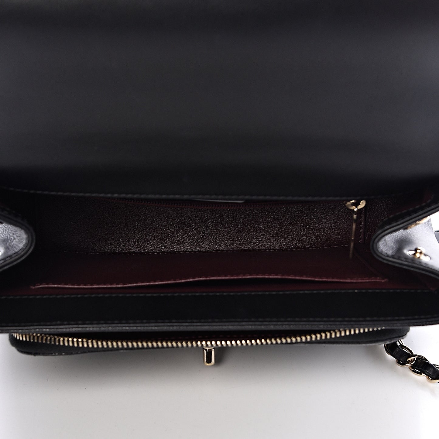 Caviar Quilted Medium Business Affinity Flap Black