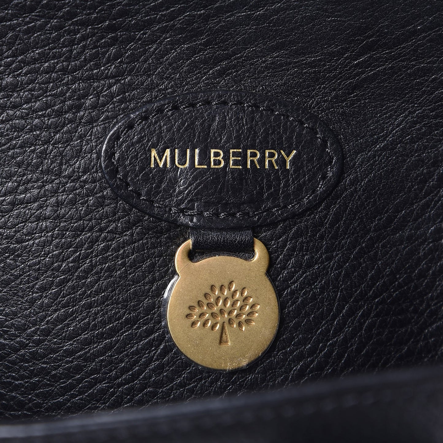 Classic Grain Calfskin Bayswater Black
