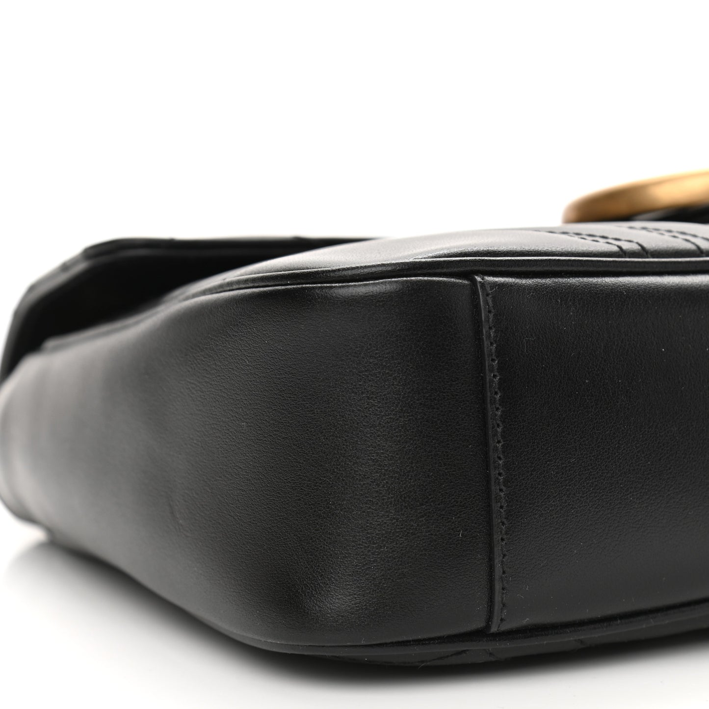 Calfskin Matelasse Medium GG Marmont Shoulder Bag Black