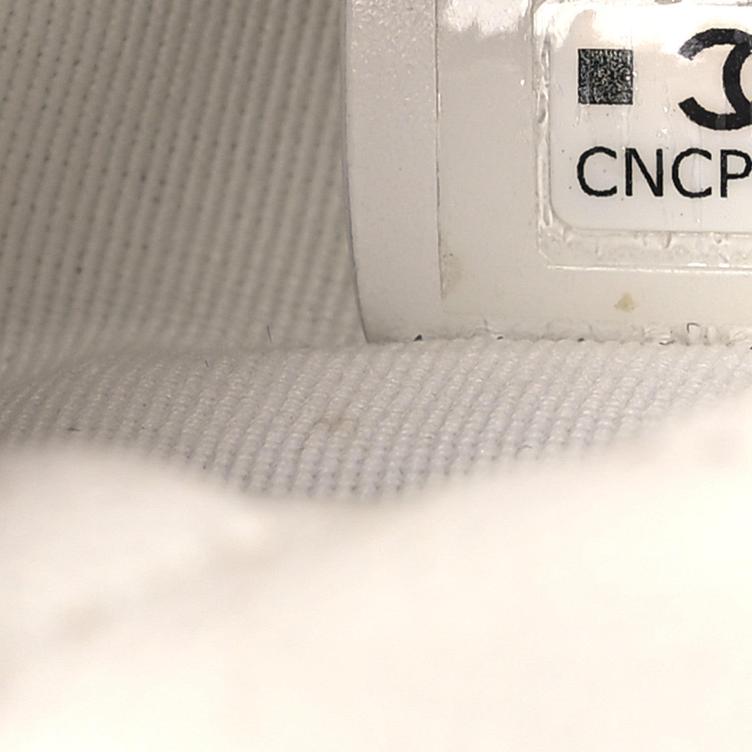 Chanel Shiny Caviar Quilted Bow Pouch Hobo White 7 of 11