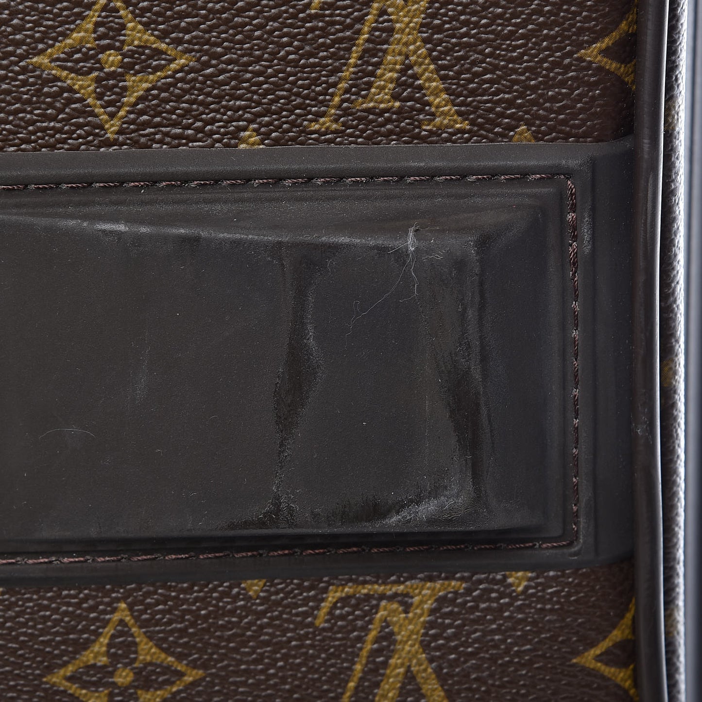 Monogram Pegase 70