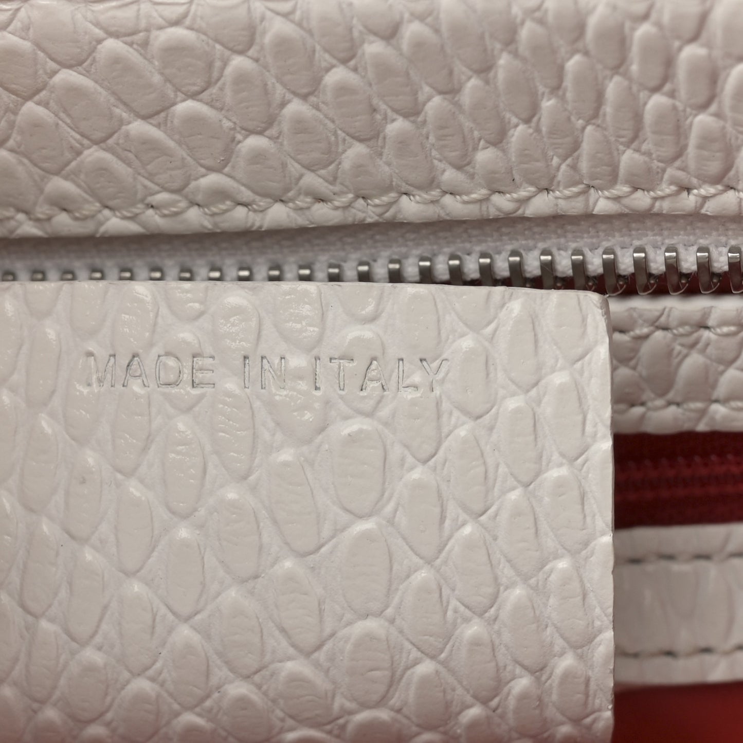 Calfskin Lizard Embossed Medium Paloma White